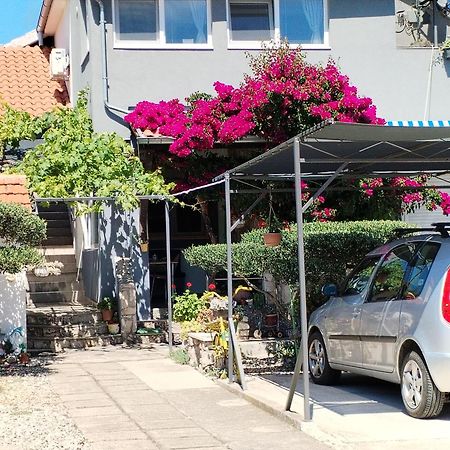 Apartments Ante Tribalj エクステリア 写真