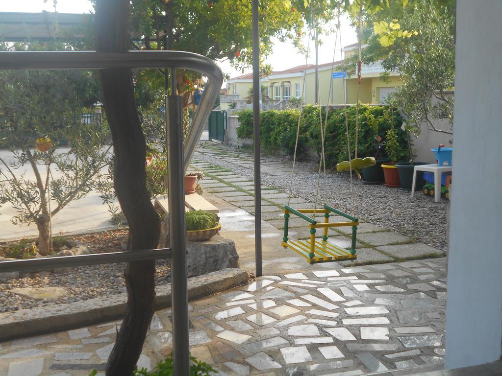 Apartments Ante Tribalj エクステリア 写真